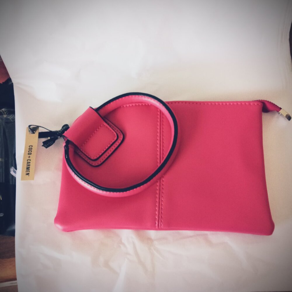 Coco + Carmen Elegant Vegan Leather Wristlet NWT